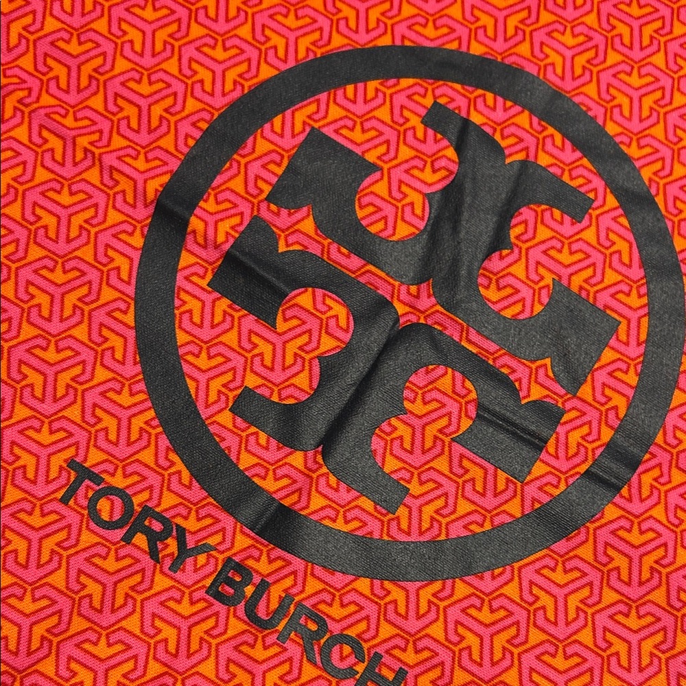 Tory Burch Bright Red Logo Pouch - Picture 9 of 9